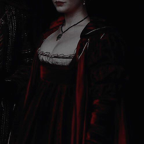 ayustairs's tweet photo. monte sua roupa!! (versão vampira) https://t.co/1aIWUZ4s5a