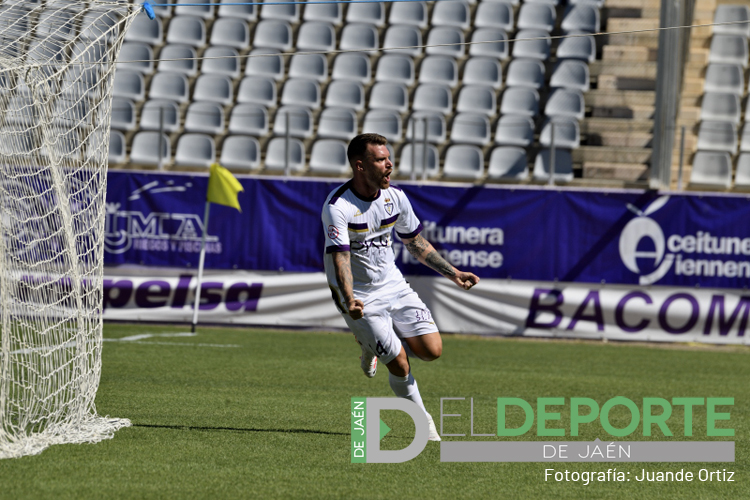 📈 150 partidos de <a href="/IvanAguilar_14/">Ivan Aguilar Diaz</a> en 3ª RFEF:
· ✅ 80 Victorias/⚖️ 40 Empates/❌ 30 Derrotas
⚽️ Ha marcado 60 goles.