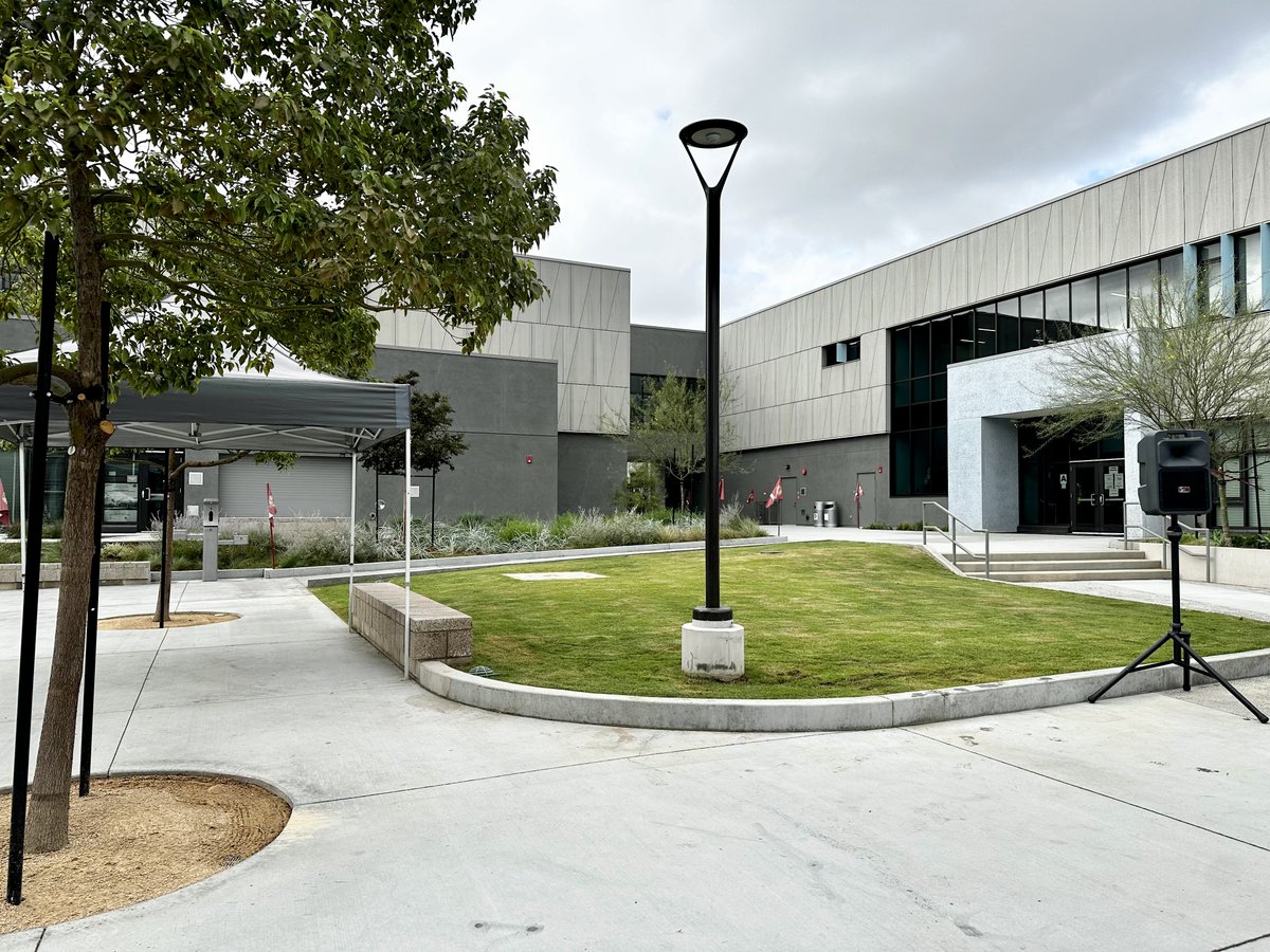 LAUSDSup's tweet photo. Today we are here at Belvedere Middle School to celebrate a multiphase investment in our community and for our students. From makerspaces to science labs, new classrooms and a new library, there is something for everyone at this remarkable school. https://t.co/kZWmk4e9Qu