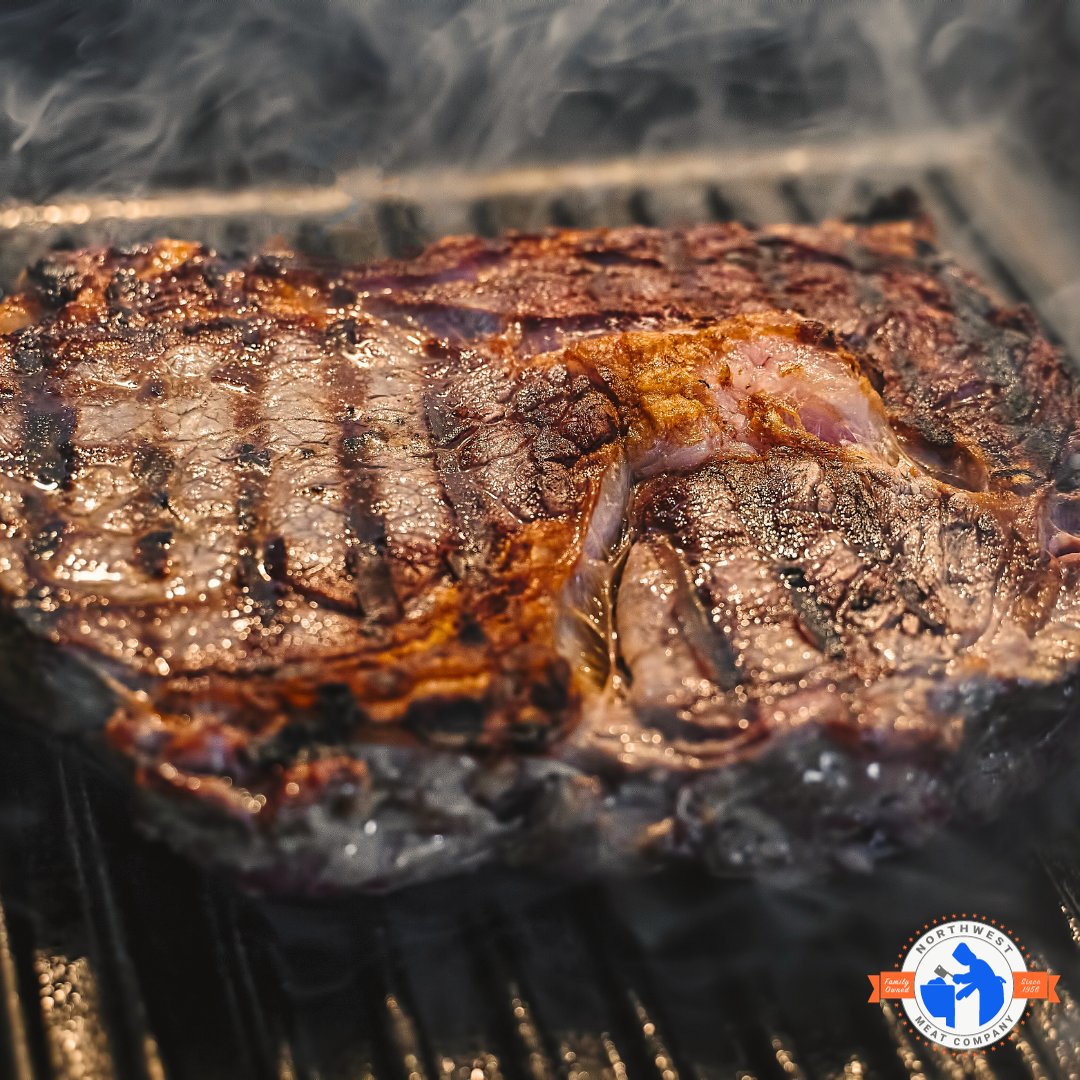 nwmeats's tweet image. Unlock culinary mastery! Swipe to learn the art of searing with NWMC! 🔥
#NWMC #ChefTips #SearingMastery #CulinaryArt #ChicagoChefs #CookingHacks