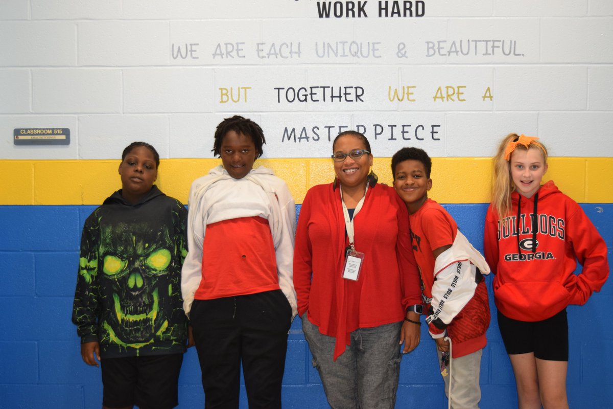 ALCLions's tweet photo. Teachers and scholars at ALCMS show they are too bright for drugs by wearing red, neon colors, or sunglasses. https://t.co/pBMBcJubak