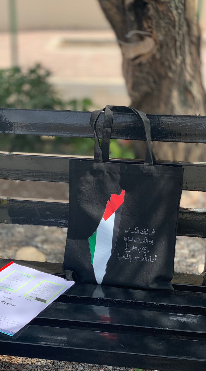 ASMAA_IS004's tweet photo. "كلما تقرّحت شعابُ قلبي أو نبضت دمًا جراحاته القديمة على إثر مشهدٍ موجع دَهَمَ مسلمًا أو نازلة حلّت به .. عمدتُ إلى دلو اليقين أسقي بهِ يبابَ أروحي وأهتف: ولو شاء ربك ما فعلوه، ولهو أرحمُ بهم منك، وللهِ الحكمة البالغة.. فيجلو الله برحماته بعضَ ما ألاقي فيهم." 

جديلة. 

#غزة https://t.co/3IuyCk7pt1