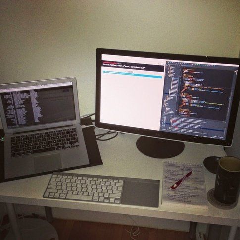 ossia's tweet image. 9 years ago, I sat down at this desk in my closet and built the first version of @freeCodeCamp.
Today I'm just one of thousands of developers and teachers contributing to the freeCodeCamp community.
It's an honor and a privilege to be among so many thoughtful people. 🏕️