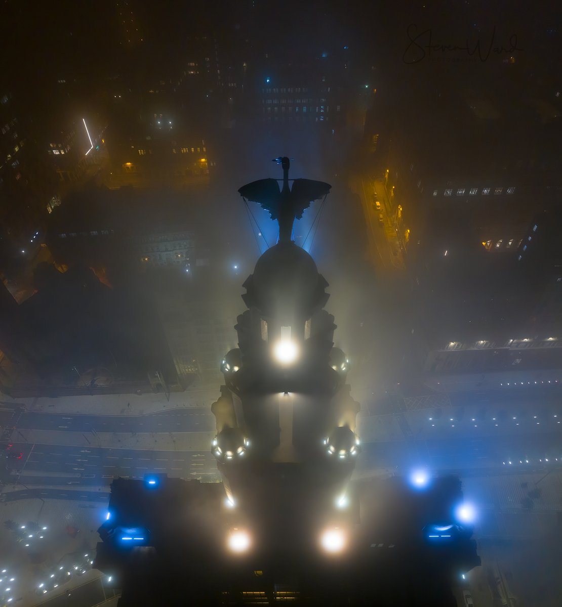Amazing atmosphere when the fog rolled into Liverpool early this morning