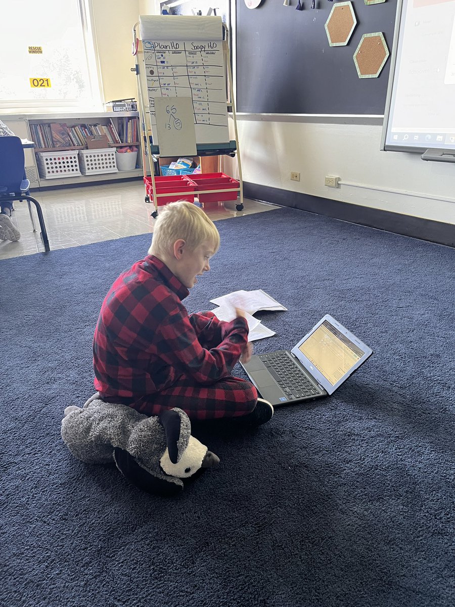 Mrs. Riggi tweet media