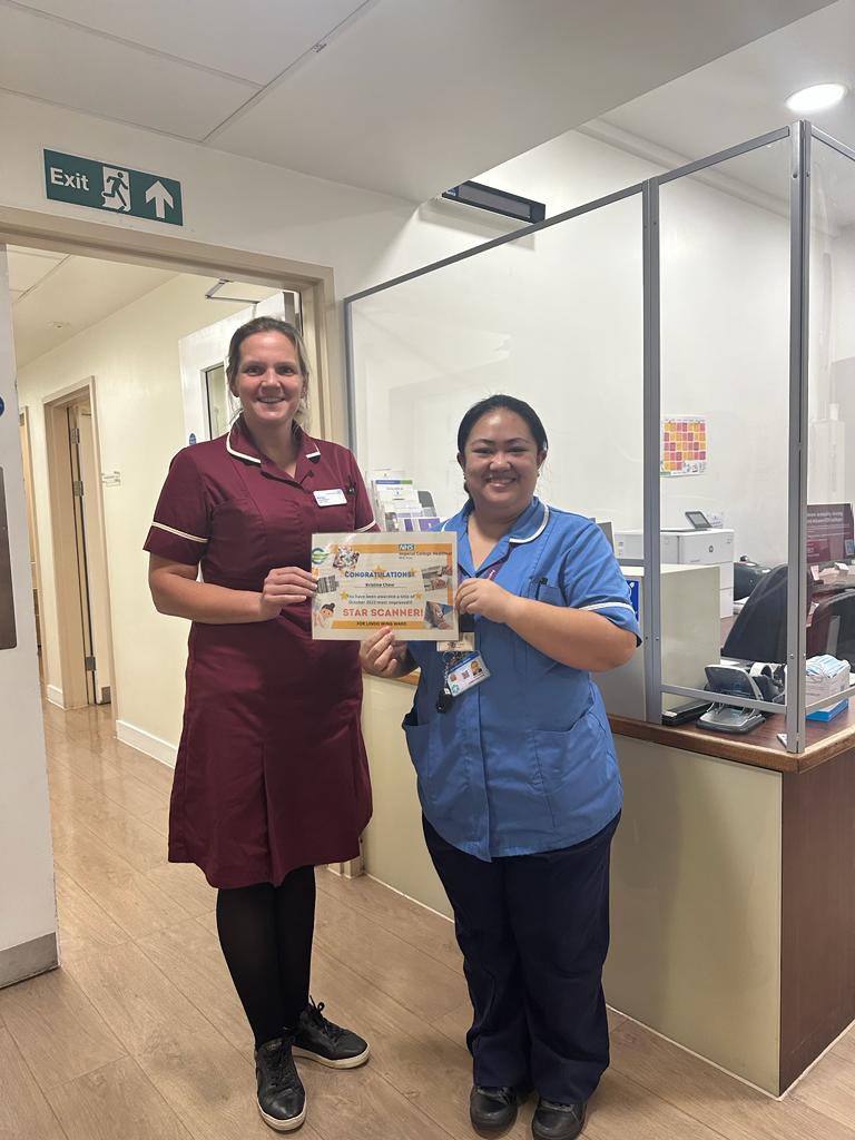 Lindo Wing Lead Nurse Anna presenting Staff Nurse Kristine with a PPID weekly improvement award.  Kristine has worked so hard and made PPID part of her normal practice! Well done Kristine we love to see it! Amazing work #patientsafety #digitalnursing #nursing #qualityimprovement