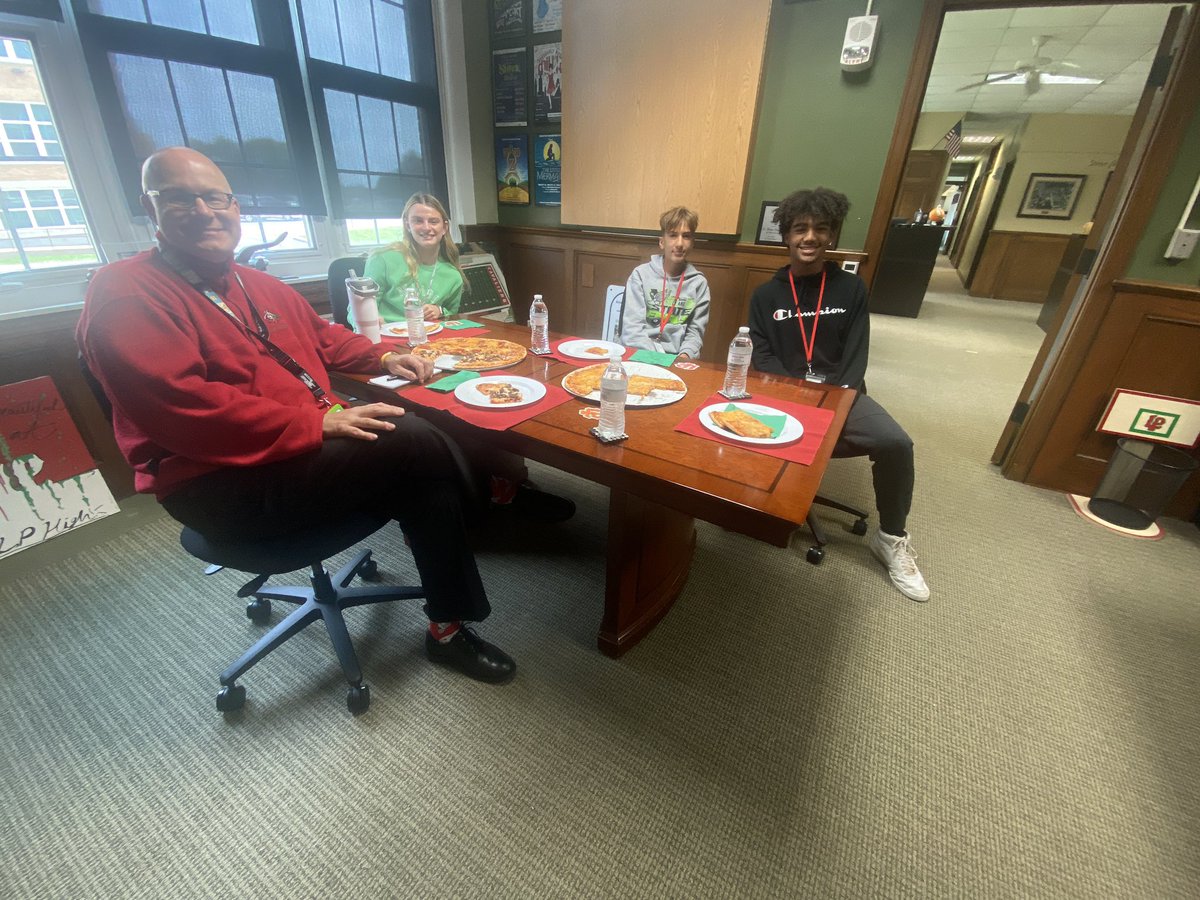 Parker, McKenzie, and Jerry had the opportunity to have lunch today with Dr. Wrobleski and talk about life at L-P.