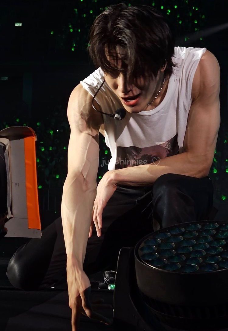 หนักทิพย์  หนักลม หนักอากาศ  หนักความเท่