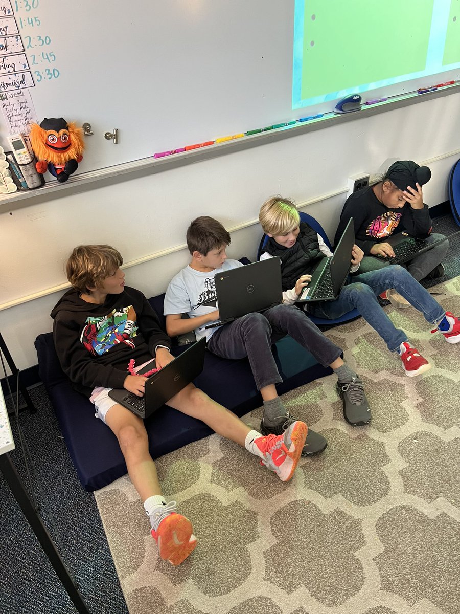 Ms. Mueller tweet media