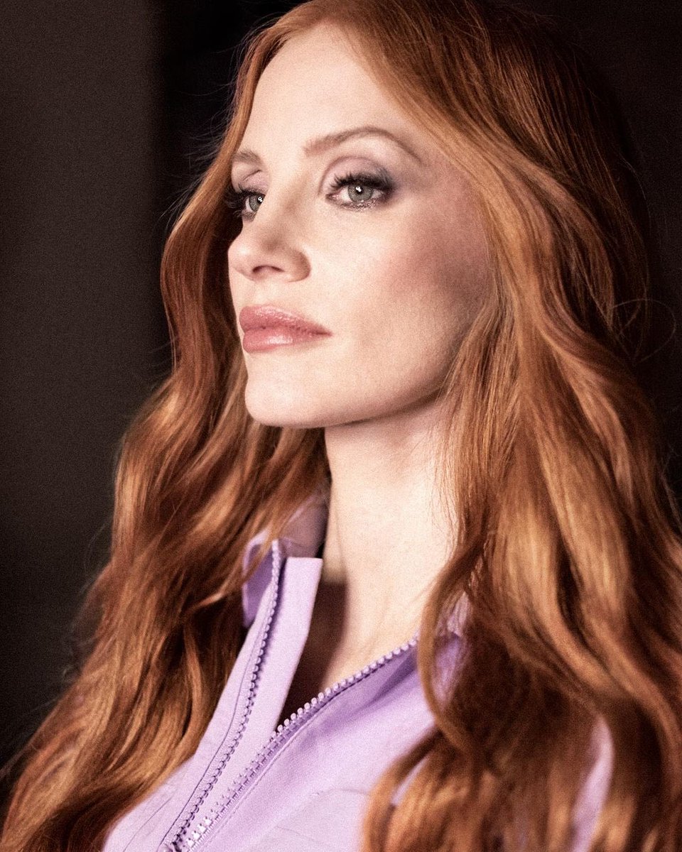 chastaincrave's tweet photo. jessica chastain is a goddess. https://t.co/pDGawhqIQy