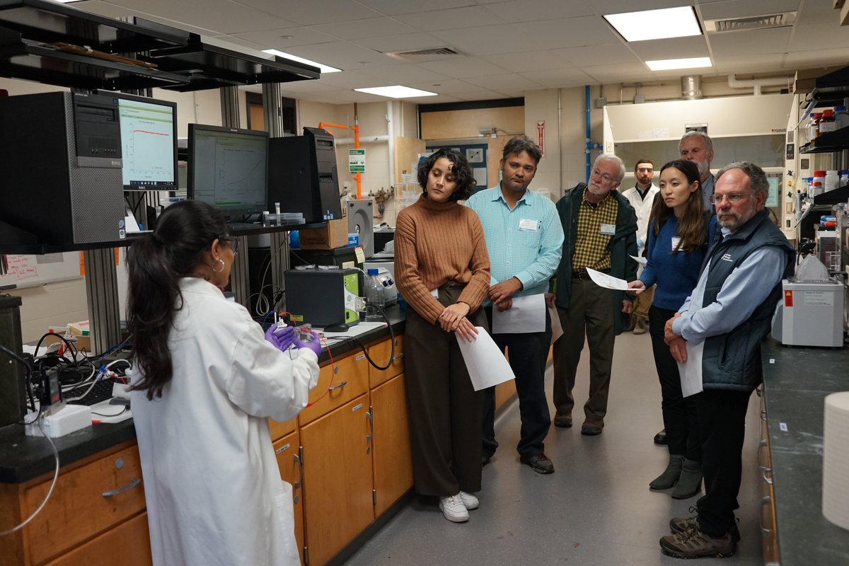 SustainableUML's tweet image. The @umasslowell Center for Energy Innovation welcomed @EEASecretary Rebecca Tepper to their official launch and ribbon cutting last week, where attendees were able to tour labs demonstrating cutting-edge climate tech, energy, and sustainability related research.