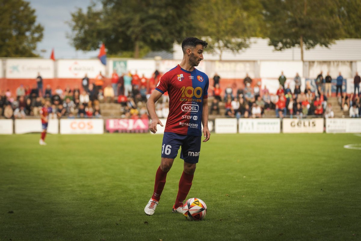 Unió Esportiva Olot tweet media