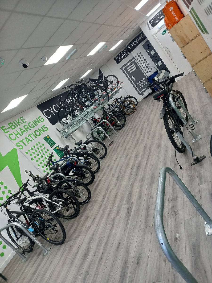 <a href="/SpokeSafe/">Spokesafe</a> in Newport today -  Wales' first and only 24/7 secure indoor bike storage. Every month sees more and more people making use of the facilty, cycling into the city centre &amp; keeping their bike dry and safe. Why not join them ?
spokesafe.com/newport
#PedallingThePort
