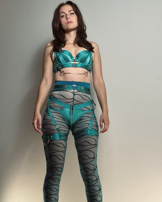 bet u neva seen tights like these before https://t.co/sko5OWwq1T<a href="/tag/legs"class="tags"><span>#legs</span></a><a href="/tag/tights"class="tags"><span>#tights</span></a><a href="/tag/nylon"class="tags"><span>#nylon</span></a><a href="/tag/pantyhose"class="tags"><span>#pantyhose</span></a><a href="/tag/sheertights"class="tags"><span>#sheertights</span></a>