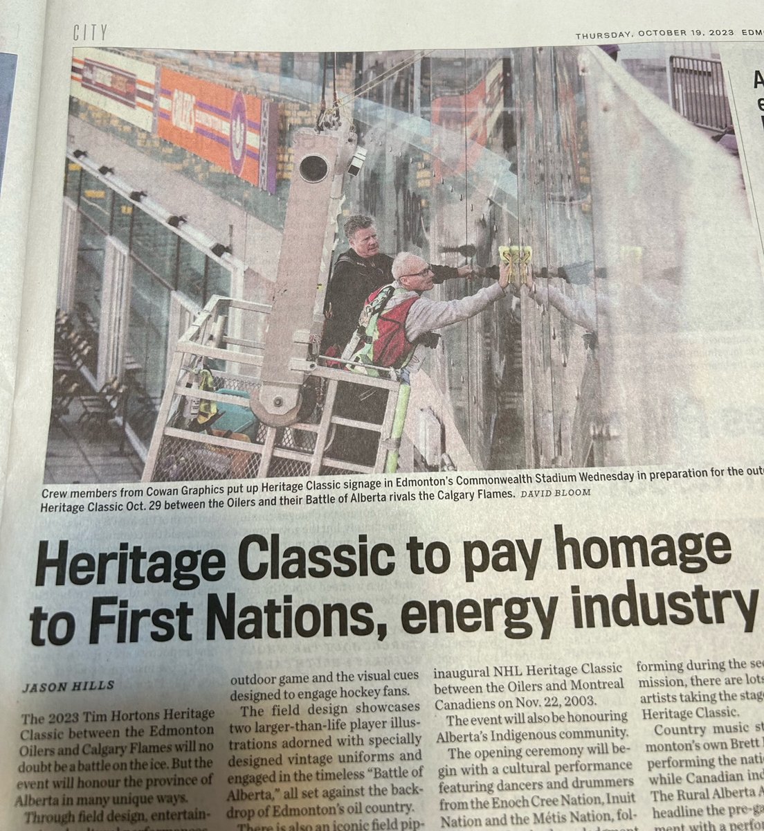 VERY excited to be a part of this year’s @timhortons #HeritageClassic in Edmonton this Sunday 🤩 🏒🥅

Who caught the article in the <a href="/edmontonjournal/">Edmonton Journal</a> last week featuring our very own Jeff &amp; Mark priming up #CommonwealthStadium with graphics??

#CowanGraphics
#yeg