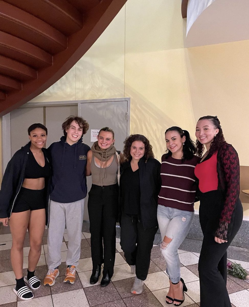 Moments from our Dance Family Weekend💙💙 
#peabodyproud