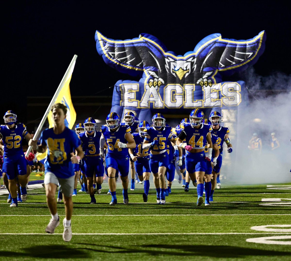 Voting is live for the week 9 defensive player of the week! #txhsfb star-telegram.com/sports/dfwvars…