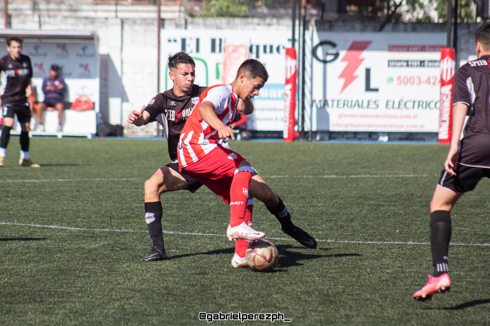 Partido a Beneficio: Sub 20 vs Talleres (Remedios de Escalada) - Campo de  Juego - tuRiver