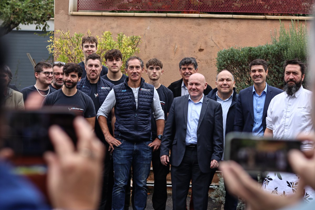 AurelienPradie's tweet photo. Journée de rencontres avec les présidents de @CMA461 et @CMA_Occitanie dans les entreprises et auprès de nos artisans lotois.

Les valeurs de l’artisanat et de l’apprentissage sont celles de notre pays. L’innovation est au cœur de l’évolution de leurs métiers. Une voie d’avenir. https://t.co/YqkALDppeS
