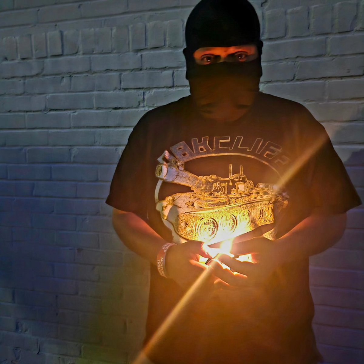 TheKingsDragon_'s tweet photo. Raised in Oak Cliff if
That tells you anything,
Should tell you everything.
Thanks to @DopeTheMusic
For the shots 📸
#oakcliff #oakcliffthatsmyhood
#oakcliffbizness #hood #Dallas #Dragon #photography
#editing #fire #sparking #flame #lightone #smokeone #blazeone https://t.co/mzqMDbrqJE