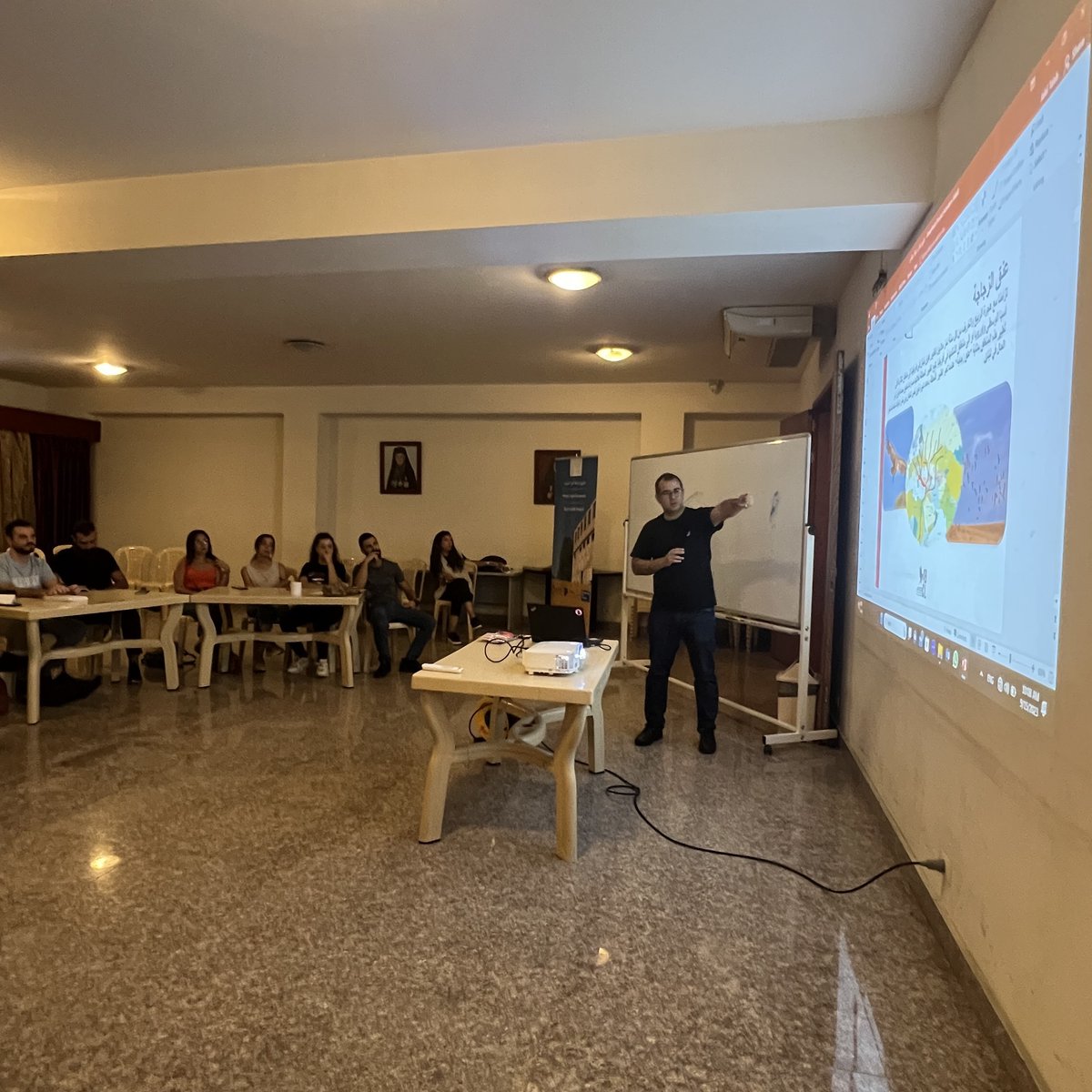 BirdLebanese's tweet photo. We're excited to share that our president and avian expert, Mr. Fouad Itani, has contributed to the "Wadi El Karm" project.
He identified Bird Watching Spots and created a comprehensive Training Program for the Agri-youth team, covering both theoretical and practical sessions. https://t.co/UuGKQh11Vs