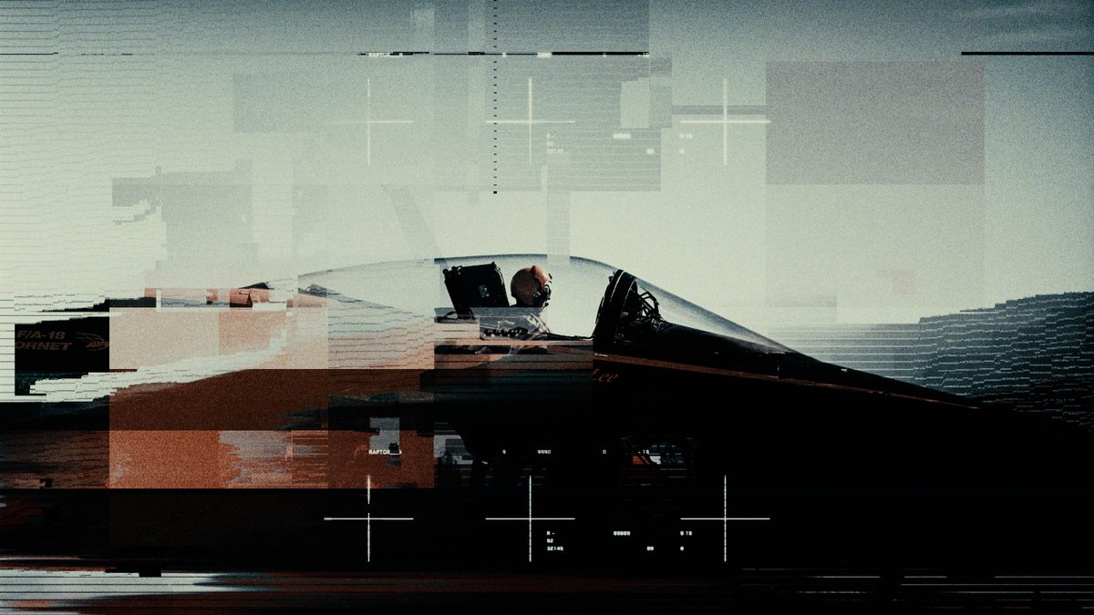 ashthorp1's tweet photo. Star Fighter. https://t.co/qApAsBcAV2