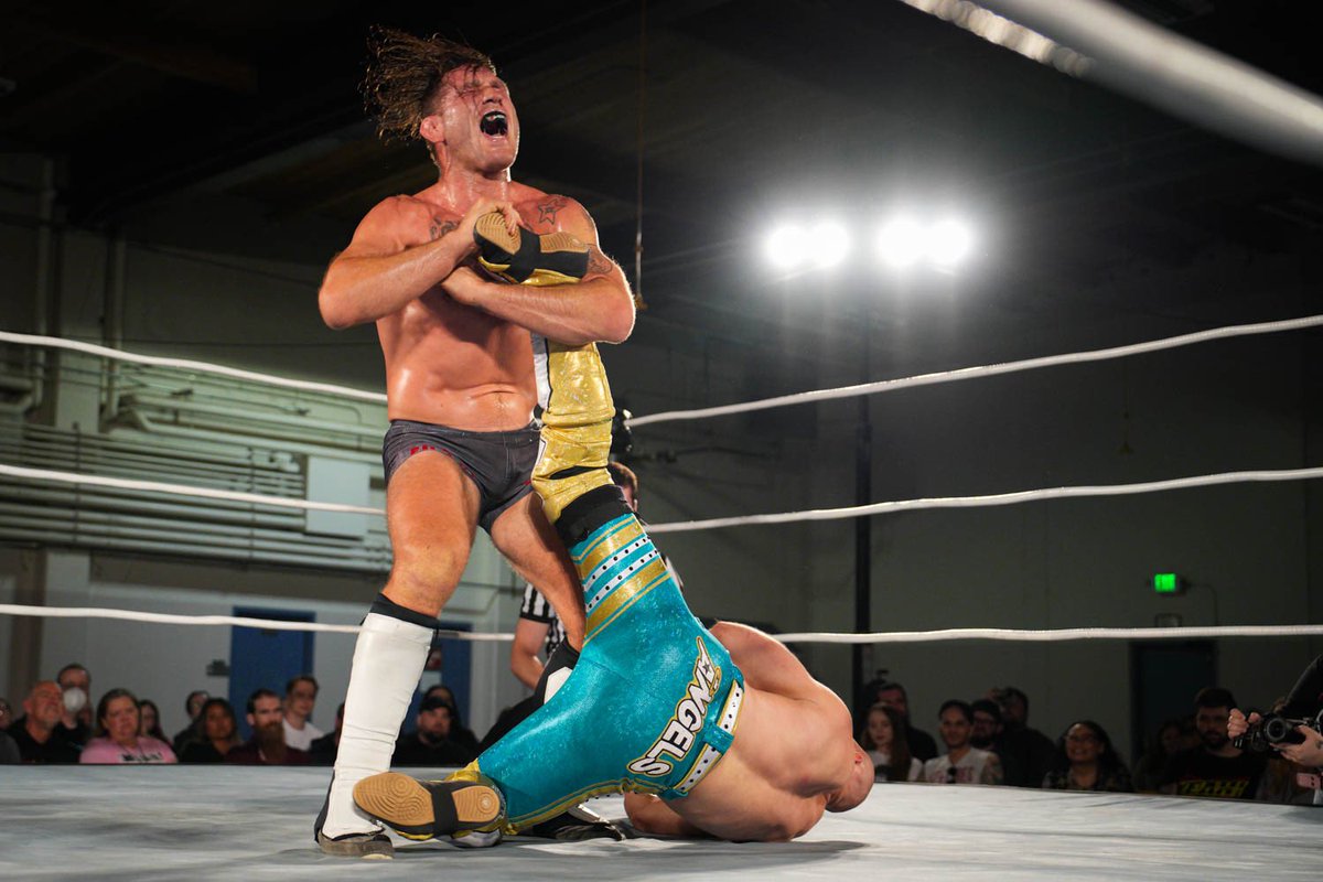 WrestlePrestige's tweet photo. TOM LAWLOR VS ALAN ANGELS

#DecimateTheWeak

Stream the full event now on IWTV, click here to watch: https://t.co/8q6ZzvGBAj

📸 Jin Ryu https://t.co/nXHzKDClEz