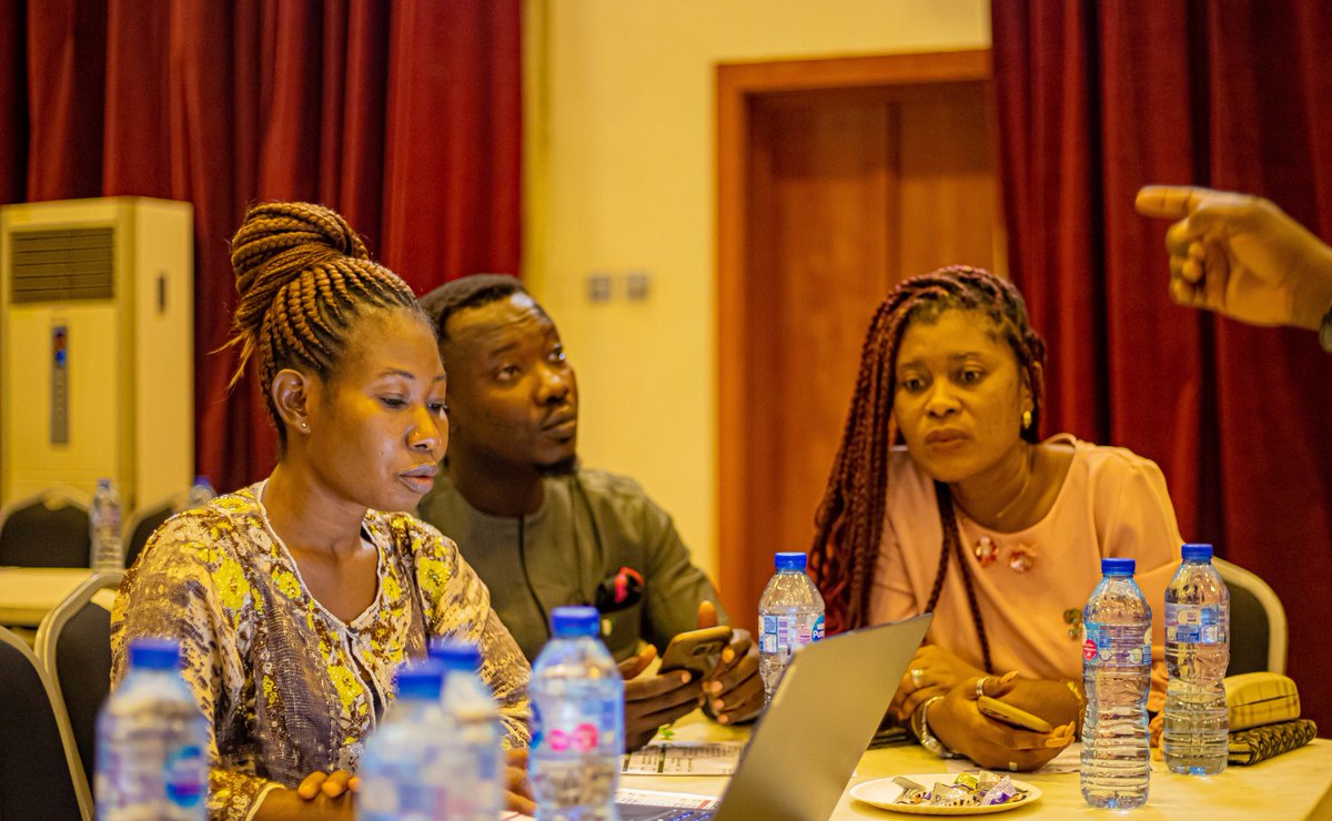 It was a privilege to be called upon to moderate an interfaith dialogue for peace program held at institute for peace and conflict resolution, Abuja.
Special thanks to Abubakar Akande for the initiative,a dear friend and co-peace actor.#kaicidfellow