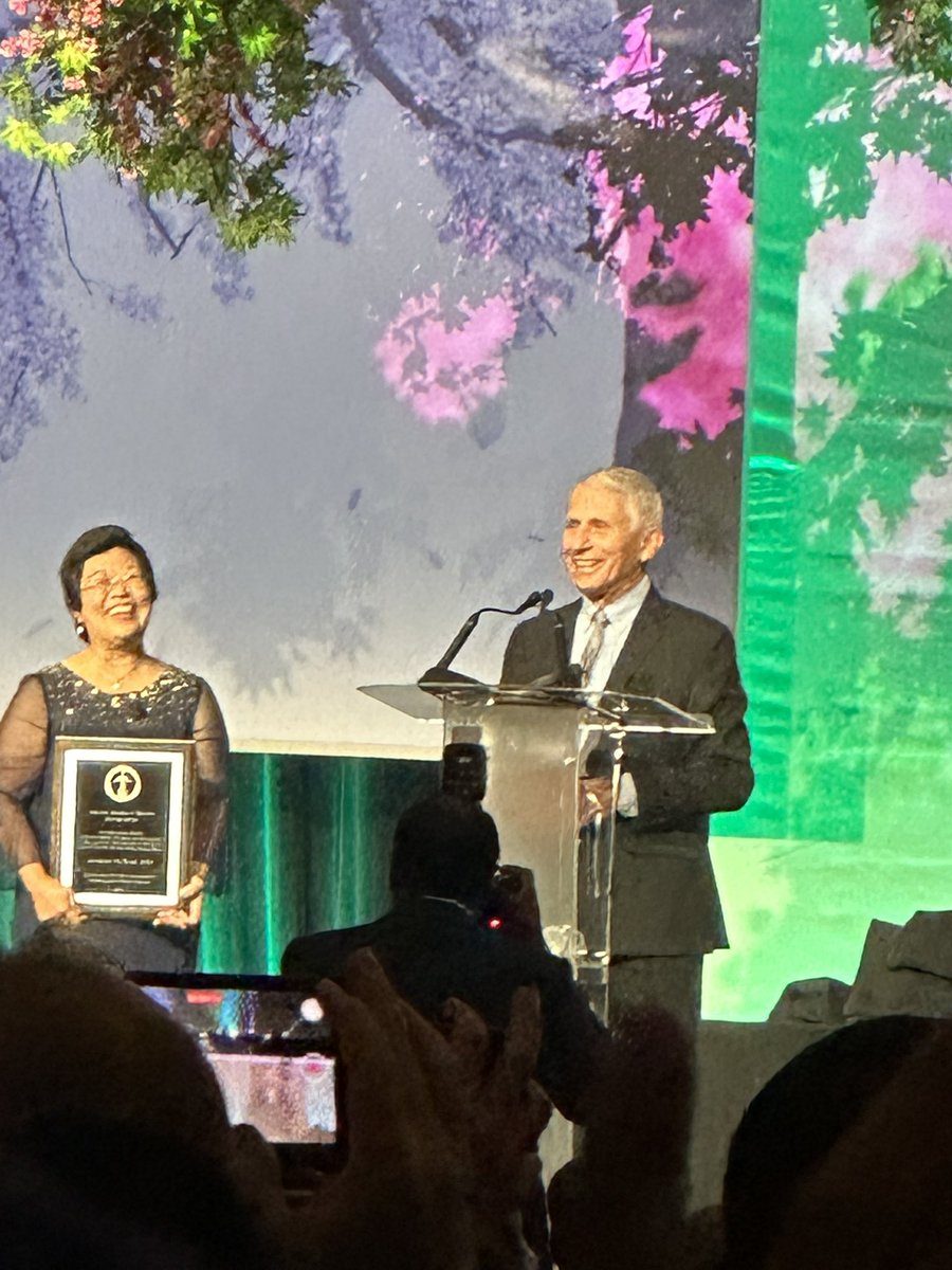 Nicole Baldwin, MD, FAAP (@nicoleb_md) on Twitter photo I got to be in the room where THIS happened today 🥰
Thank you, Dr. Fauci, for being a calm leader for so many years. Beyond honored to have you join our ranks as an honorary Fellow.
#Pediatrician #AAP2023 <a href="/AmerAcadPeds/">American Academy of Pediatrics</a> I got to be in the room where THIS happened today 🥰
Thank you, Dr. Fauci, for being a calm leader for so many years. Beyond honored to have you join our ranks as an honorary Fellow.
#Pediatrician #AAP2023 <a href="/AmerAcadPeds/">American Academy of Pediatrics</a>