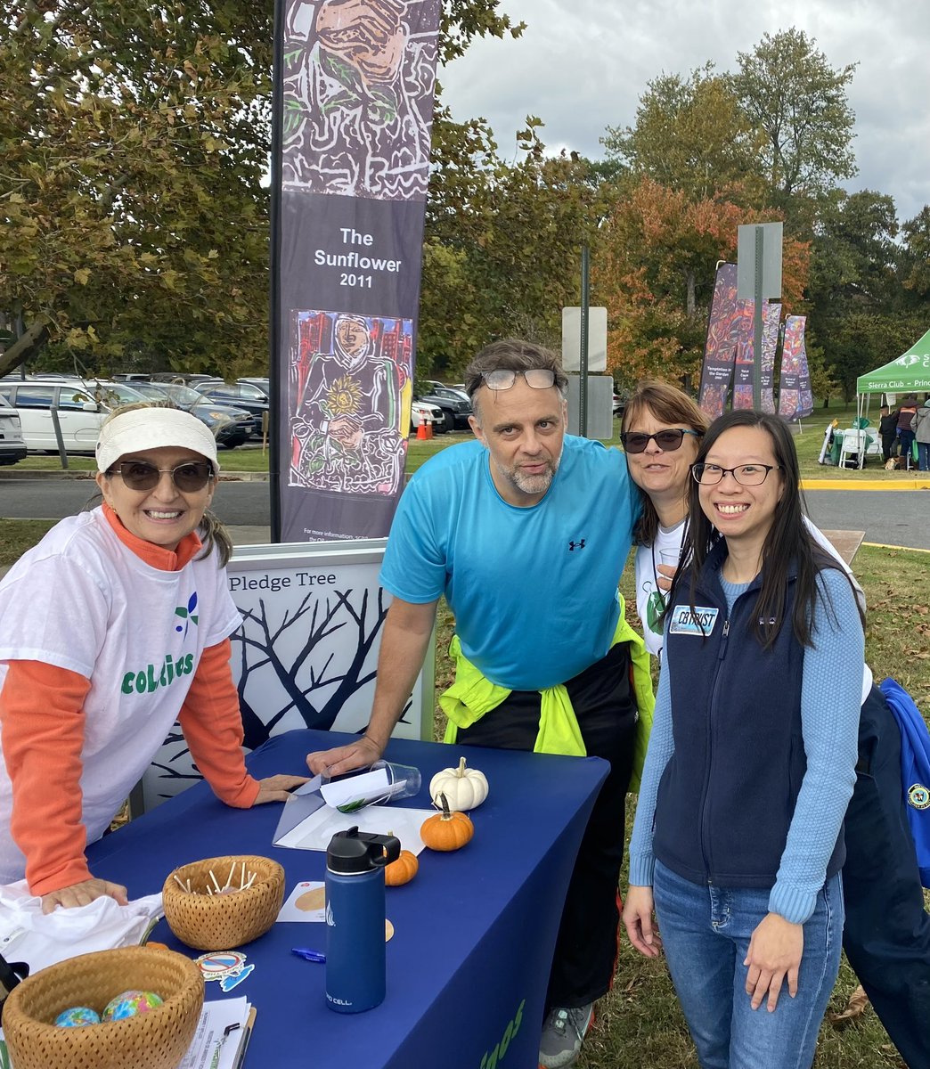 ecolatinos_org's tweet image. Prince George’s County Department of the Environment Green Summit 

We would like to thank the PGDOE for an event offering opportunities for local families and community engagement as well as networking opportunities. 
#EnvironmentGreenSummit
#PrinceGeorgesCounty