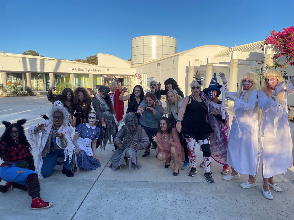 SDPublicLibrary's tweet photo. Get into the #SpookySeason at #PacificBeachLibrary by joining in or watching their Thriller Night Performance on October 30 at 7 pm! Want a little extra help getting those zombie moves down? Rehearsals are available on October 23, 28 & 30. Details at: https://t.co/OCfODALckK https://t.co/LVA1jEygII