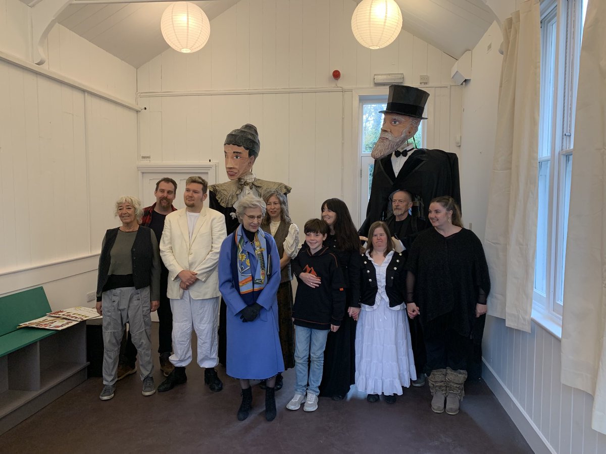 LLCornwall tweet media