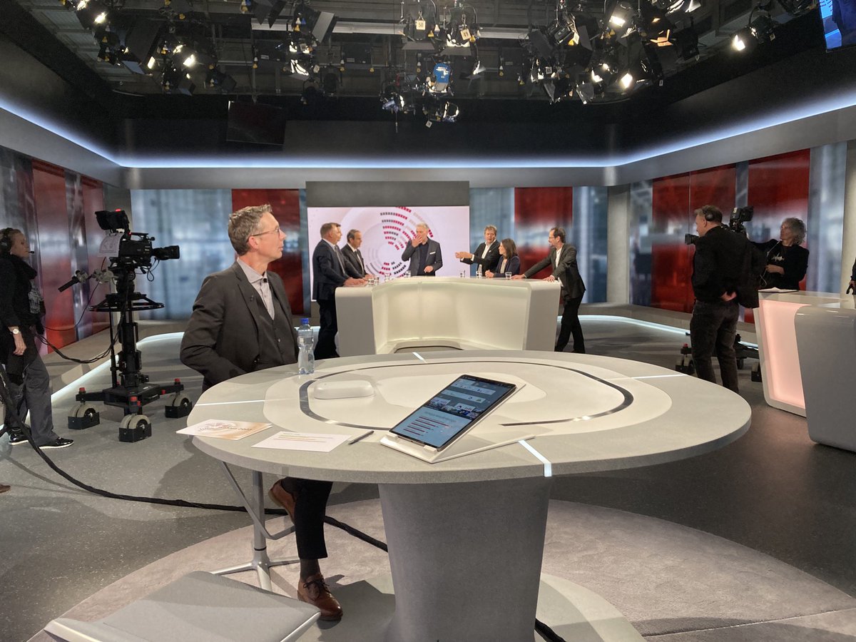 In 4 min auf Sendung. Nachwahl-Analyse.