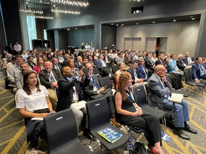 CanEmbPanama's tweet photo. Last week IRCC Bogota attended a workshop held by @the_IDB in Panama City on the integration of migrants into the labour market. The meeting brought together senior migration and labour policy makers from across Latin American and the Caribbean. https://t.co/9a3fUns7eF