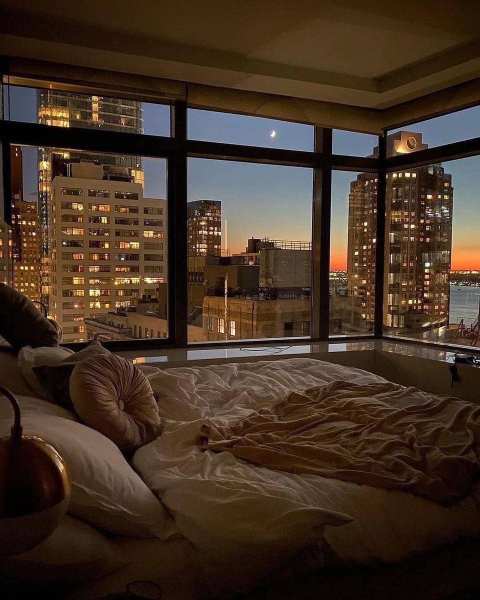 tmbIrpics's tweet photo. Morning mood                    Night mood https://t.co/DAOVGKXUiW