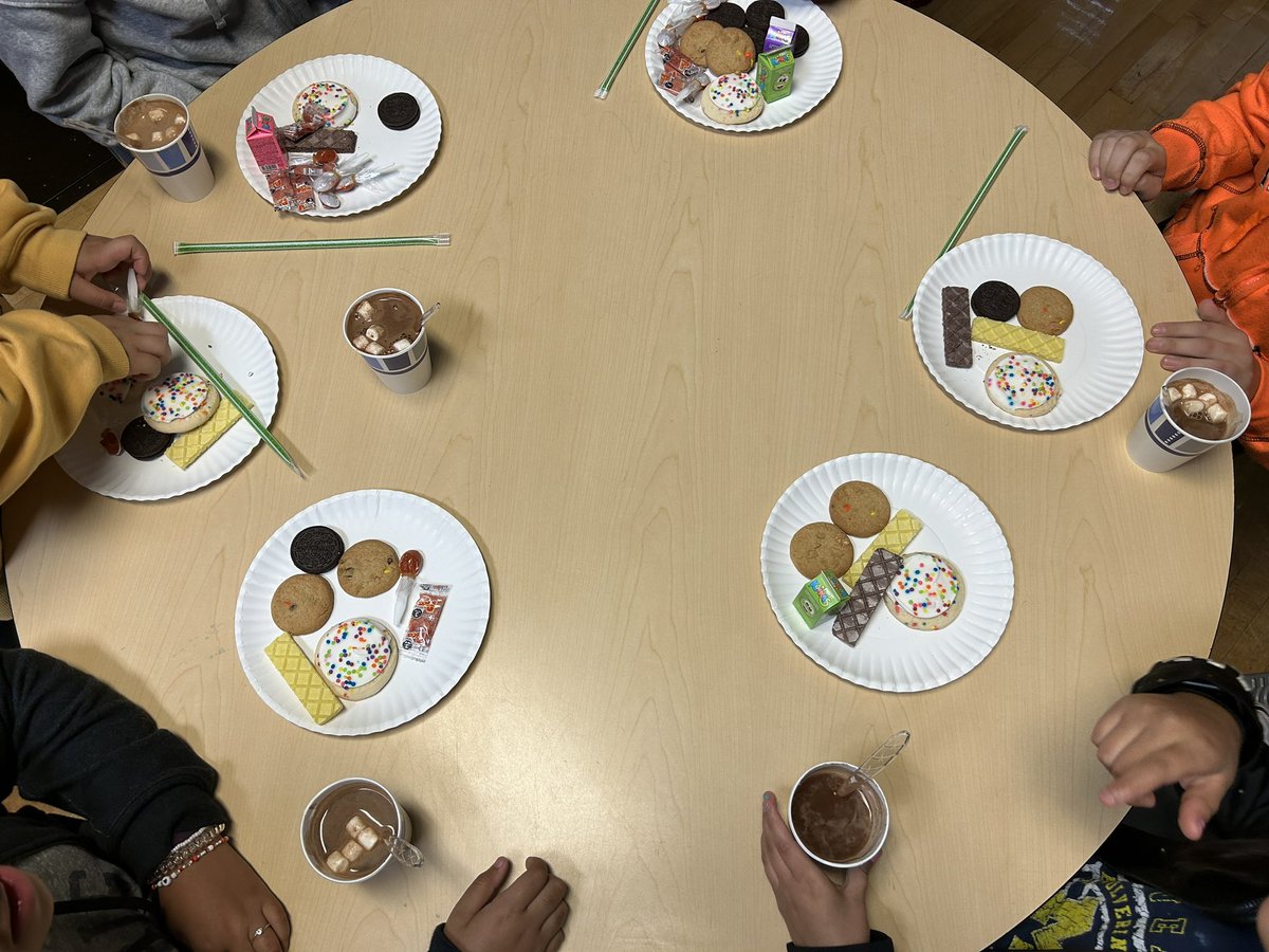 A big thank you to all of safety students who come early and stay a little extra to make sure our entrance and dismissal runs smoothly. What better way to show our appreciation than with some treats that are as sweet as them?