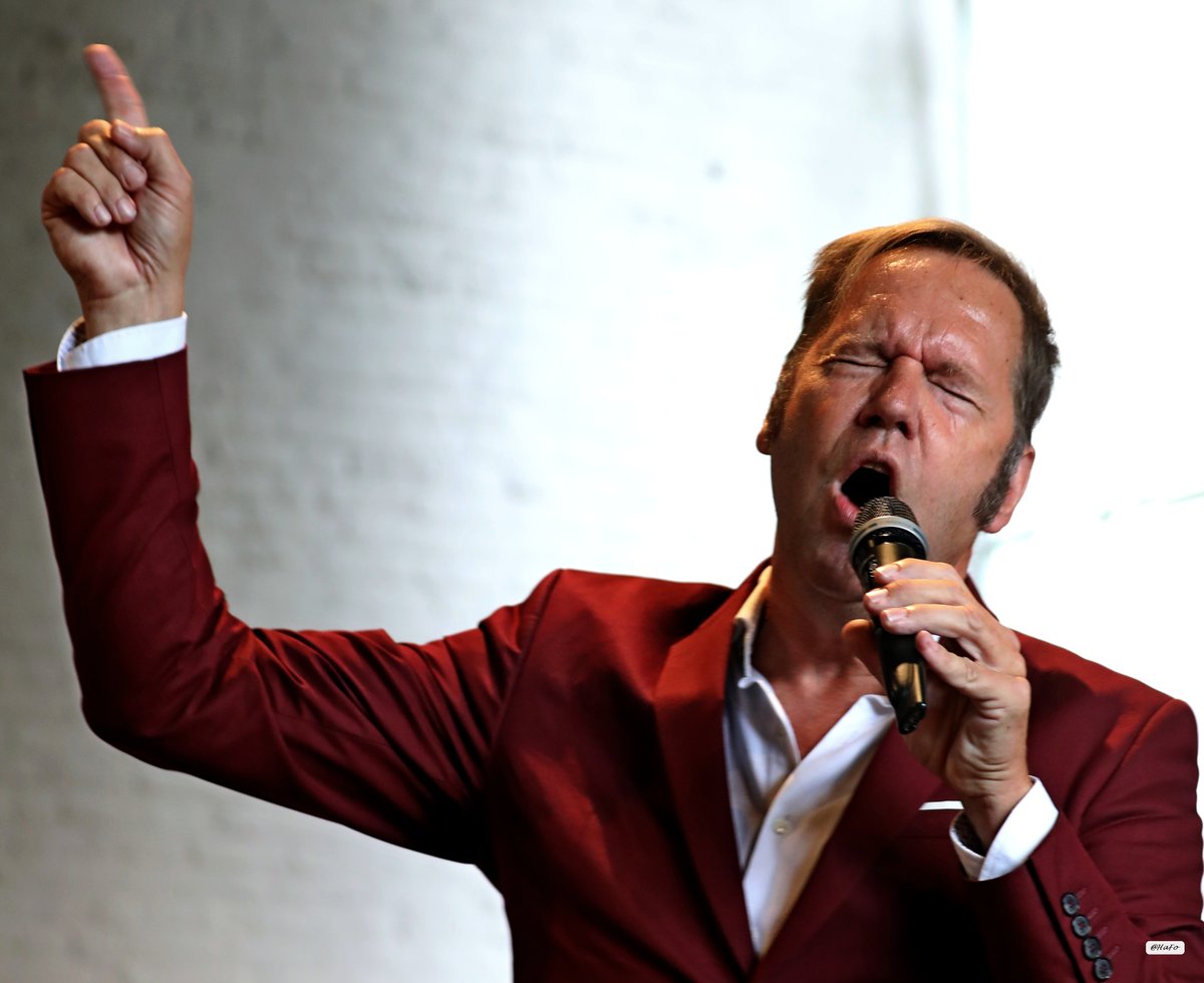 Op 5 november komt Fred 'Elvis' Omvlee naar Dedemsvaart! "Till we meet again, may God bless you. Adios." detoren.net/hardenberg/nie… #TorenHardenberg