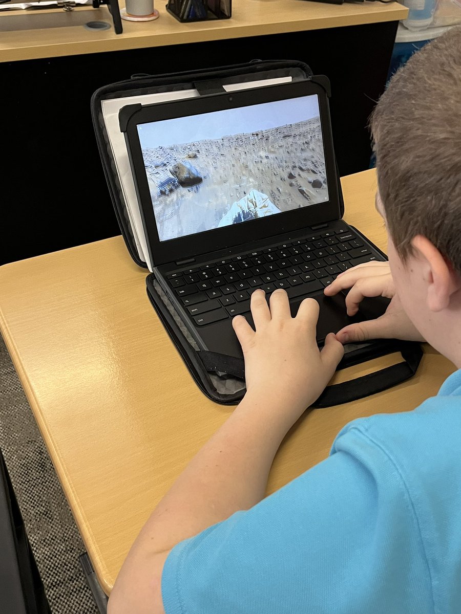#GRA2023 My students took a virtual tour of Mars, setting of A Rover’s Story by @jasminewarga. Best comment,”I love this so much!” Thank you, <a href="/jenchancecook/">Jennifer Chance Cook</a> for an outstanding day! <a href="/SouthportMiddle/">Southport Middle</a>