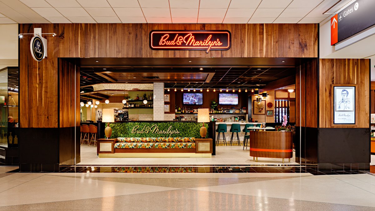 We are pleased to announce Independence Prime has ranked #7 and Bud & Marilyn's has ranked #10 in USA Today's 10Best Readers’ Choice Awards of Best Airport Sit-down Restaurant.@phlairport has also ranked #8 in the Best Airport for Dining category. 10best.com/awards/travel/….