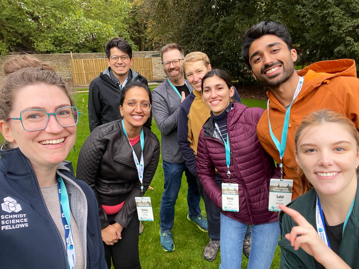Arielle Baker, PhD (@ariellelbaker) on Twitter photo Team building with <a href="/SchmidtFellows/">Schmidt Science Fellows</a>—featuring the best team & our fearless leader Vesna! Team building with <a href="/SchmidtFellows/">Schmidt Science Fellows</a>—featuring the best team & our fearless leader Vesna!