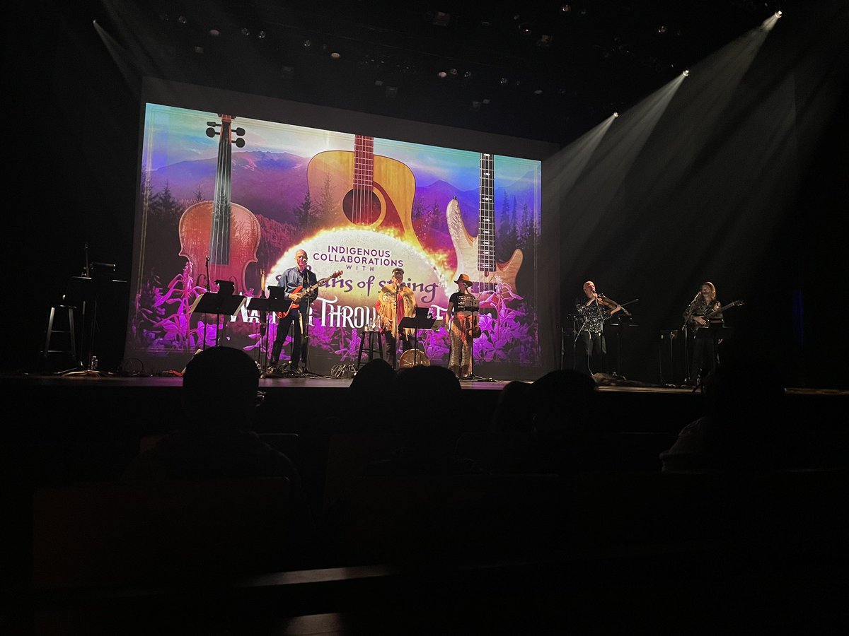 Thank you @BurlingtonPAC for the opportunity to see Walking Through the Fire! With 9 buses and over 350 students in attendance from DDW, we had a wonderful time! <a href="/ddwhdsb/">Dr. David R. Williams Public School</a>