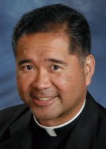 antifaoperative's tweet photo. Philadelphia catholic priest, Armand Garcia, has pled guilty to raping a girl who was an altar server at the Immaculate Heart of Mary's Elementary School. https://t.co/rfJamtVU1C