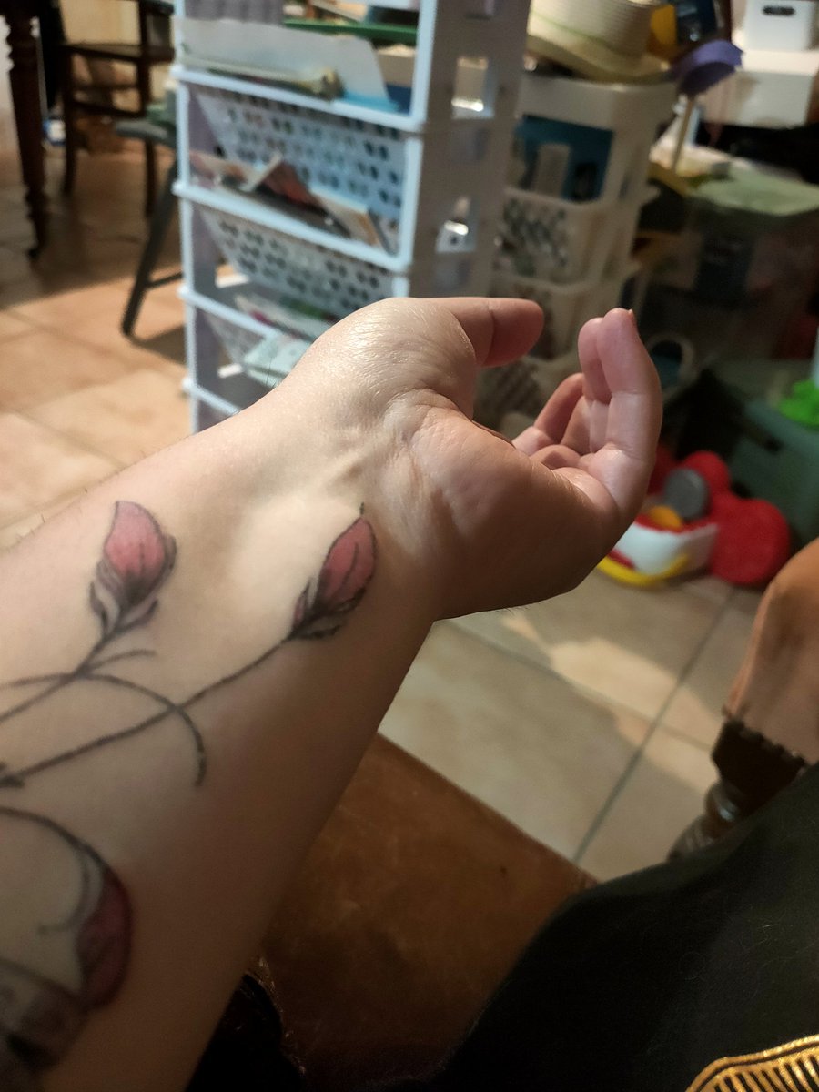 "petit" nouveau ☺️ #tattoo