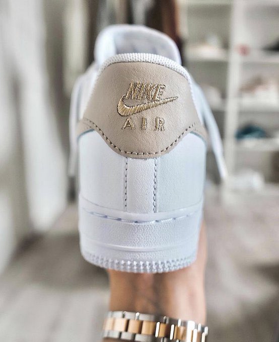 adamdecentral's tweet photo. Air Force 1 ‘07 https://t.co/Q1y8ZpvHIk