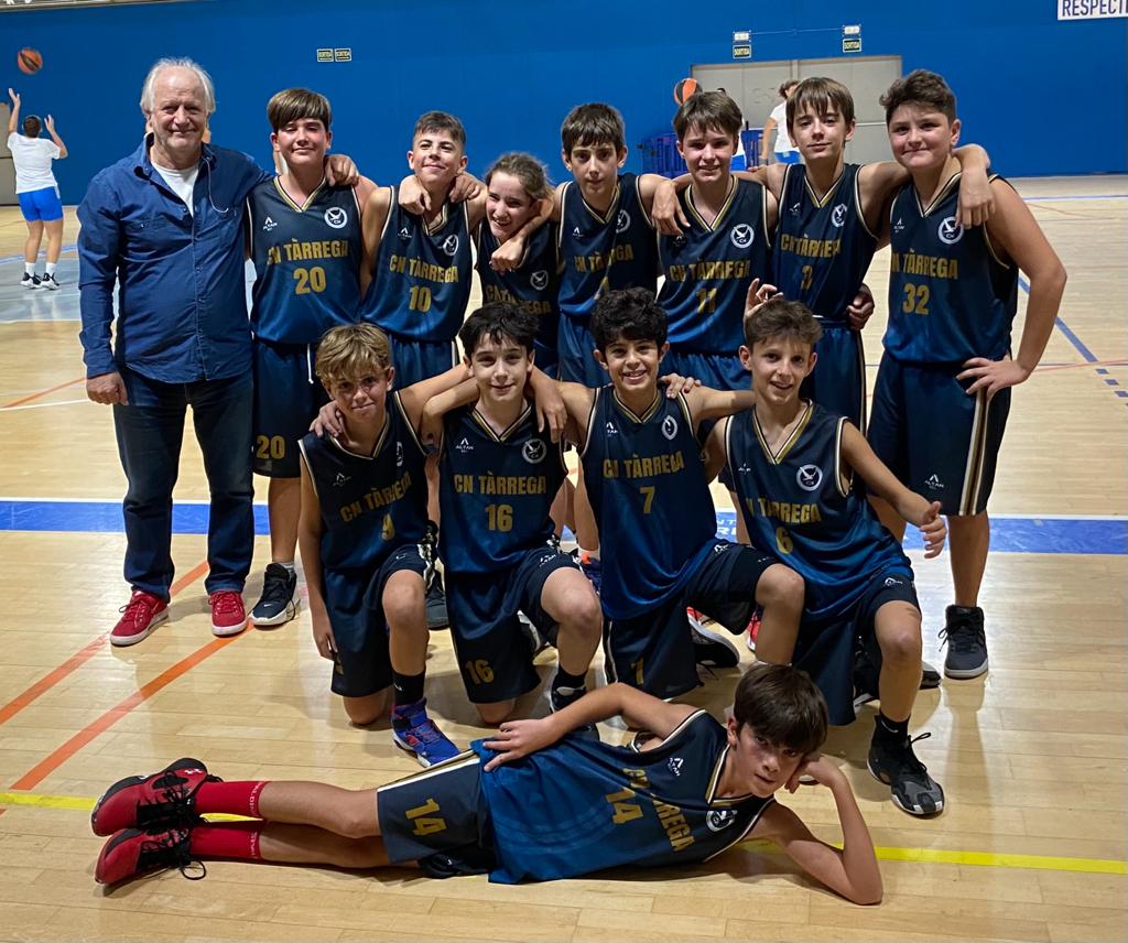 🔵🟠 PREINFANTIL MASCULÍ 🔵🟠
➡️ Jornada 4
<a href="/CBTorrefarrera/">C.B. Torrefarrera</a> 10 - 61 <a href="/CNTarrega/">Club Natació Tàrrega</a>