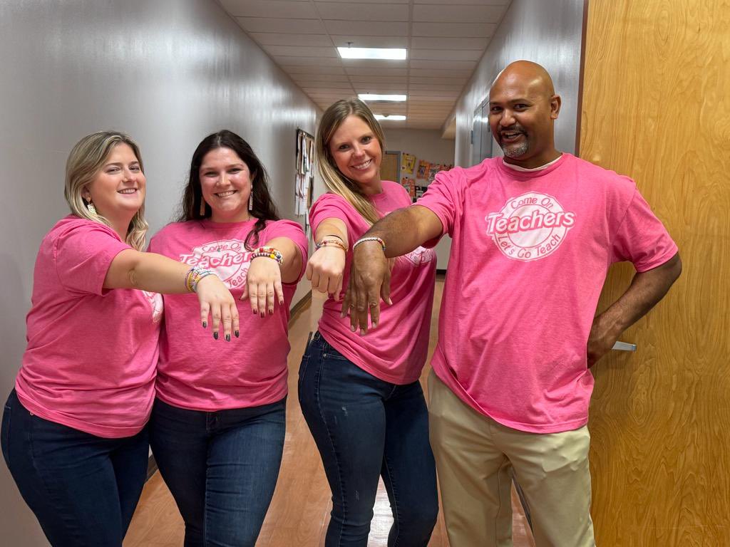 Matching accessories with our friends for Red Ribbon week called for friendship bracelets 💕 #ivyhawn #kindergarten #friendship