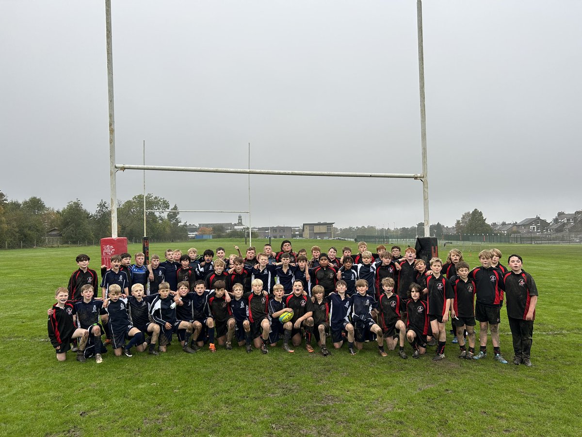 Big thanks to <a href="/HGSPhysicalEd/">Harrogate Grammar PE</a> for the U12 A and B rugby games today. 2 wins for PHGS but rugby defo the winner with around 60 boys enjoying the game! #phgsrugby #nextgen #growingasagroup #HTID 🏉