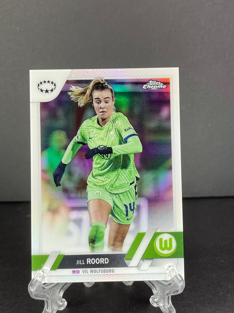 Jules_Jawns's tweet photo. Women’s UEFA Topps Chrome
Pernille Harder + Jill Roord Refractor
$1
#SpookyStealsStackSale https://t.co/o33RfbEYNk