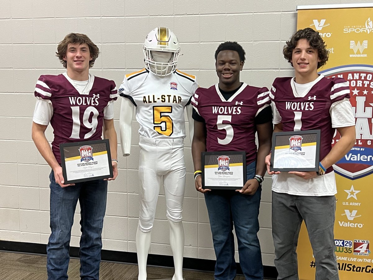 Our All-Star Wolves 🐺 attended <a href="/SA_Sports/">San Antonio Sports</a> Media Day this weekend!!! ⭐️ 🏈 #BTP <a href="/EGreiman/">Emmet Greiman</a> <a href="/KylerPayne23/">Kyler Payne</a> <a href="/ZahirLivingston/">Zahir Livingston</a>