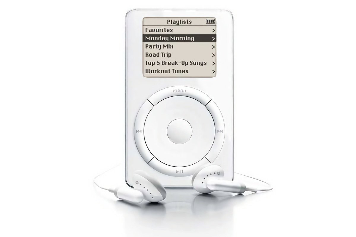 theapplehub's tweet photo. The original iPod was released 22 years ago today!

Advertised as "1,000 songs in your pocket," it featured a click wheel, 5GB of storage, and was priced at $399

Did you ever own an iPod? https://t.co/hY9yf1RuGd